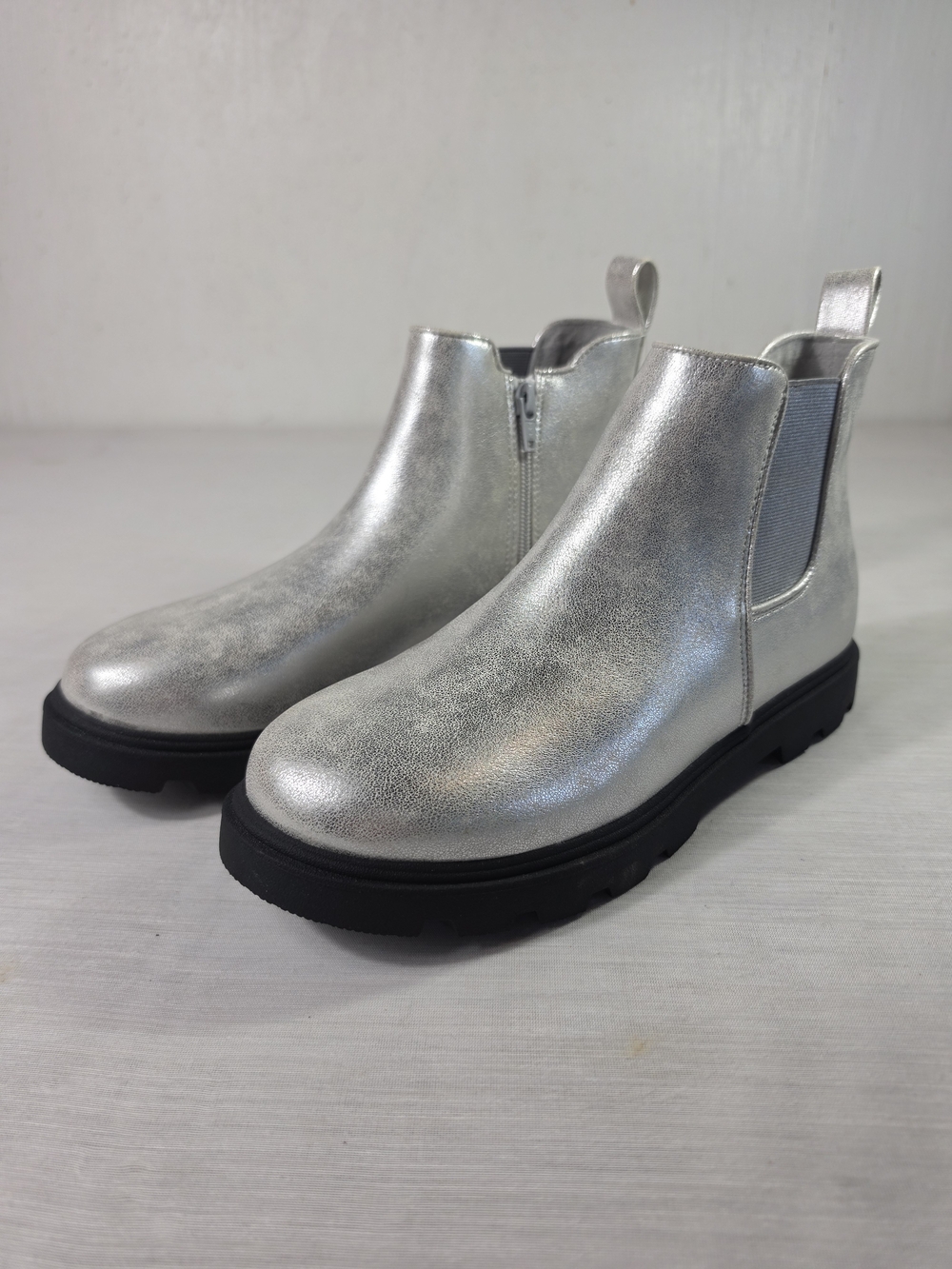 Sonoma Silver Ankle Boots Size 8 Nwt